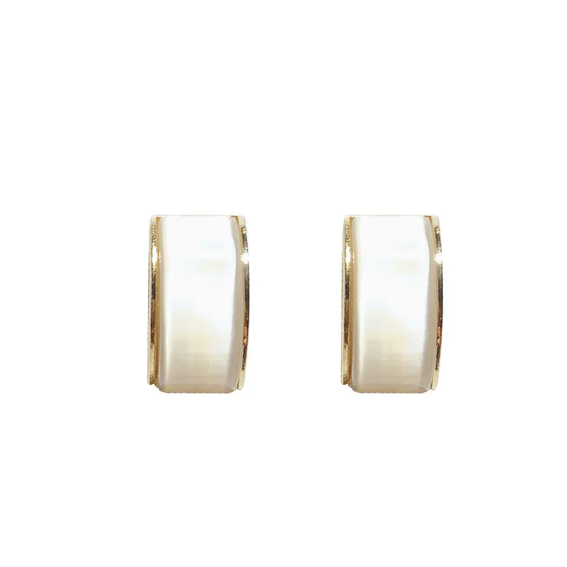 

S925 opal gold geometric love square heart round heart earrings fashion classic beautiful ladies wild dating party earrings