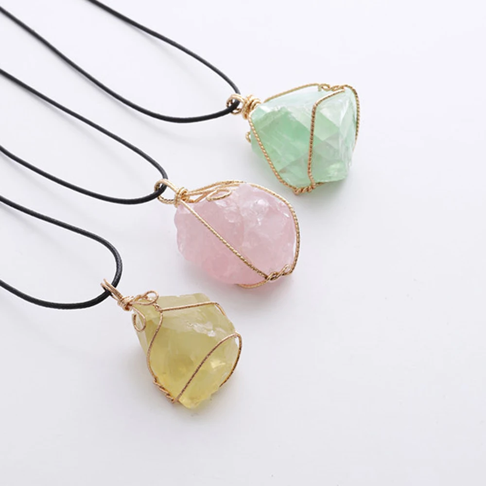 

Irregular Wire Bend Natural Stone Pendant Necklace Multi Color Raw Crystal Pendant Neckalce For Women Wholesale