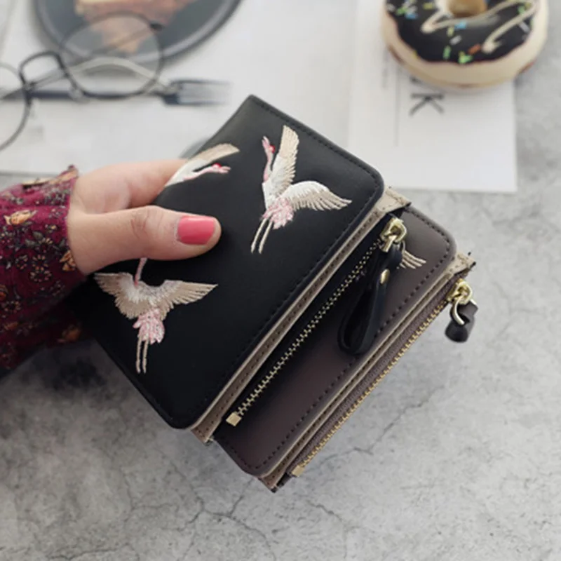 Женский кожаный кошелек кошельки женские журавли с вышивкой короткий на молнии