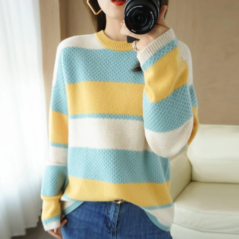

100% Pure Wool Sweater Woman O-Neck Cashmere Sweater Casual Stitching Knitted Tops 2021 Autumn and Winter New Female Jacket Warm