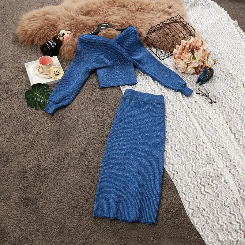 

2021 New Winter Two Piece Set Women Long Sleeve V Neck Bright Blue Sweater +Elastic Waist Female Knitted Skirt Suit Y356