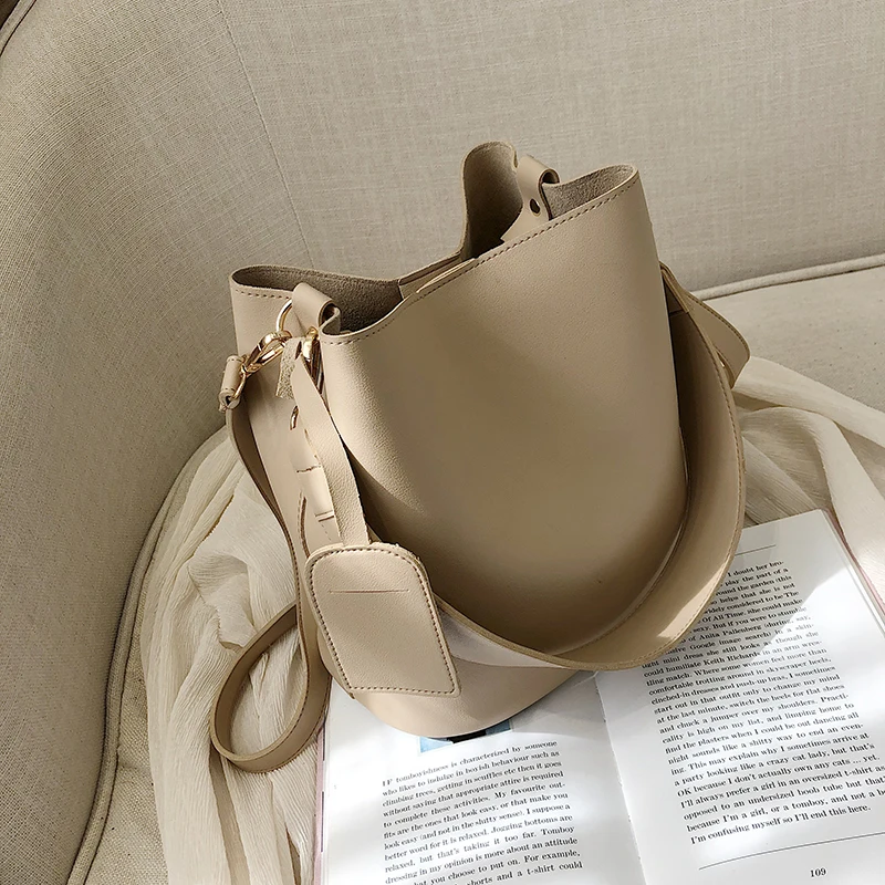 

Casual Wide Strap Buckets Sac Femme Designer Women Shoulder Bags Luxury Pu Crossbody Bag Large Capacity Messenger Simply Purses