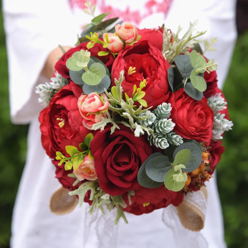 Букет невесты высокого качества с розами и слоновой кости свадебный букет