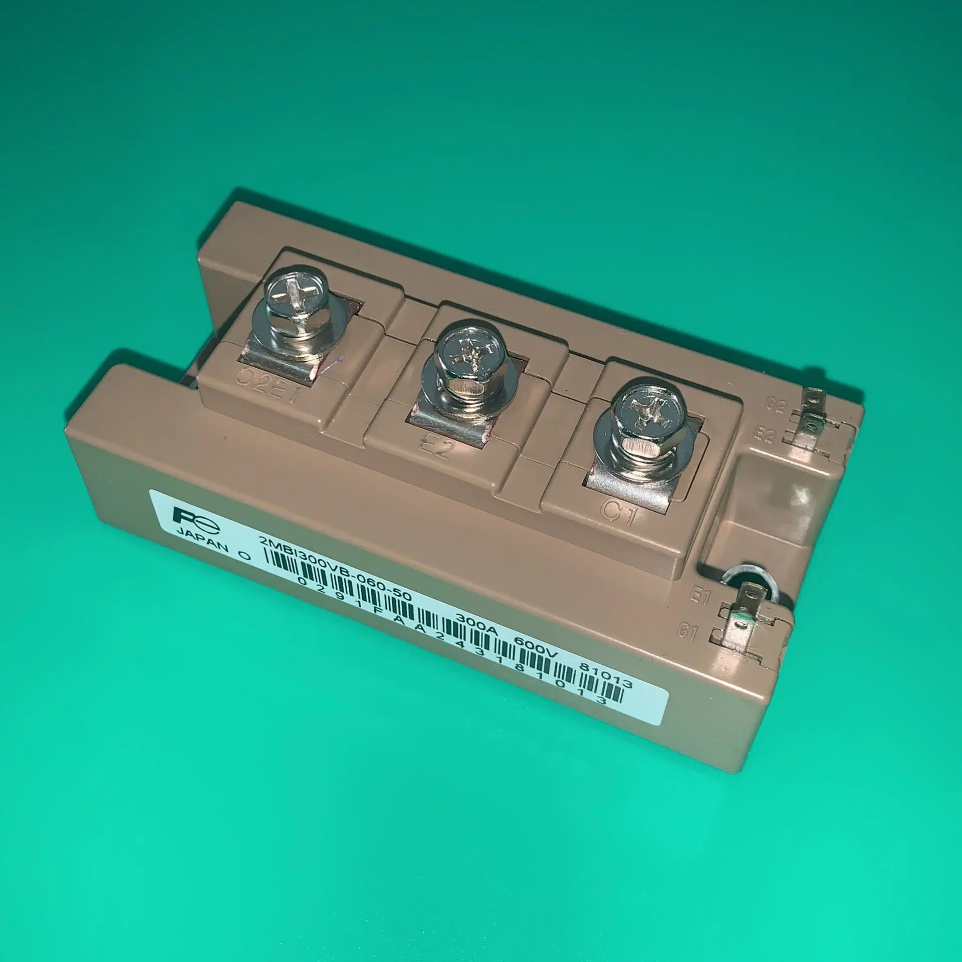 Módulo Igbt 300a 600v 2mbi300 Vb06050 2mbi Igbt Controlador do motor