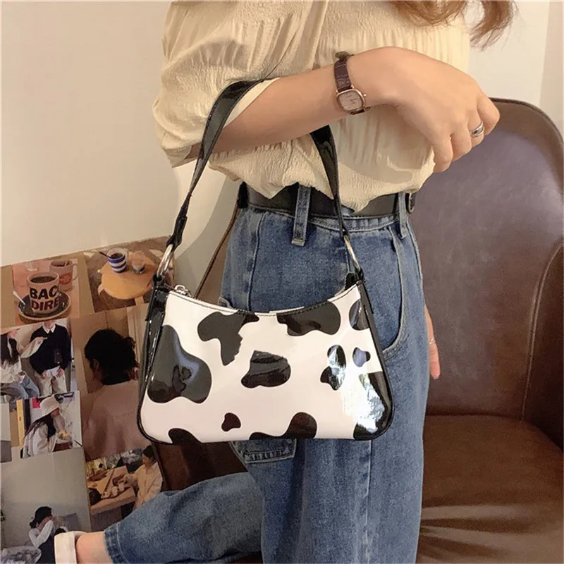 

Retro Cow Pattern Women Messenger Handbags sac harajuku PU Leather Street Casual Solid Zipper Shoulder Bags Bolsa Mujer 2020 New
