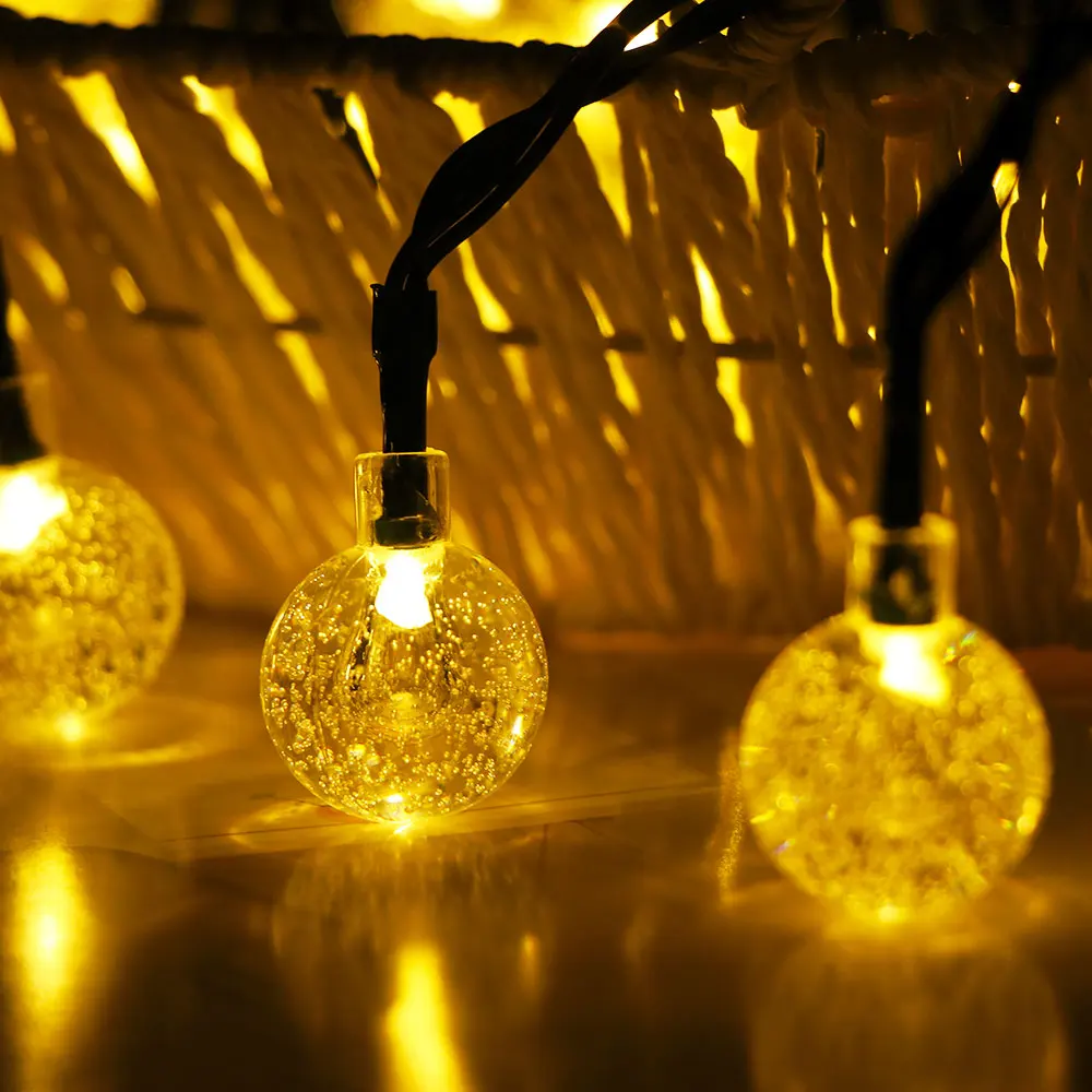 Светодиодная Водонепроницаемая уличная гирлянда с хрустальными шариками на