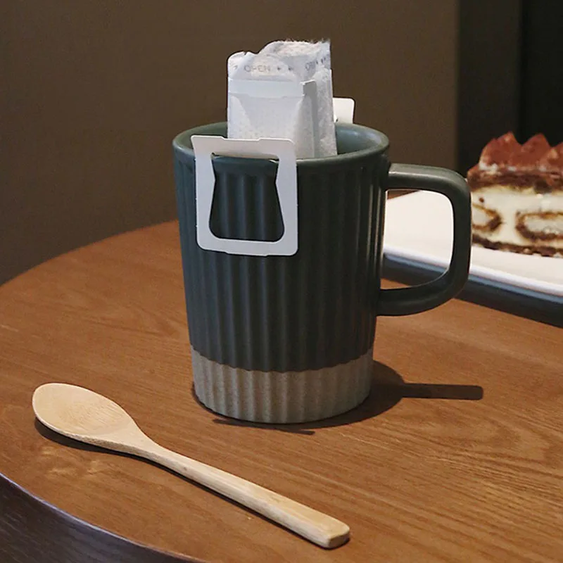 

Ceramic Water Cup Mug With Lid Spoon Handle Household Solid Color Mugs Retro Kitchen Drinkware Office Coffee Cups Tazas De Café