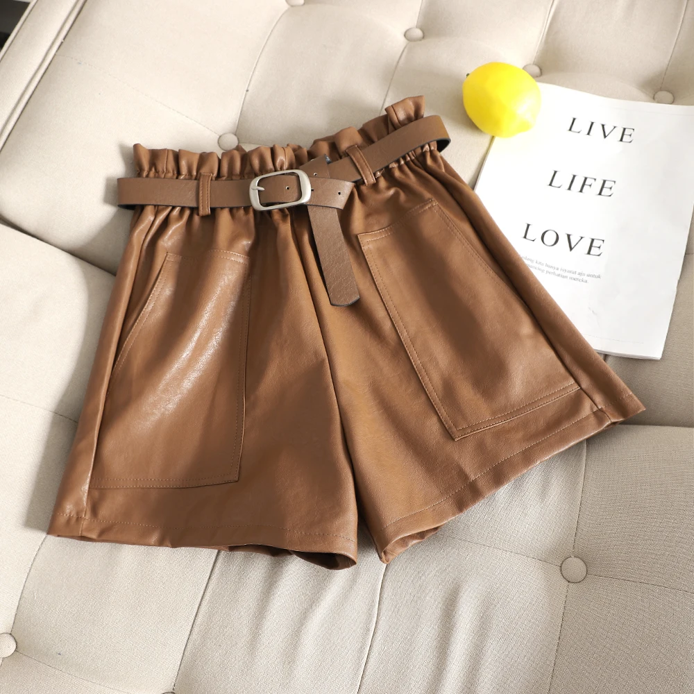 

Осенние кожаные шорты MUMUZI с высокой талией, мягкие короткие брюки из искусственной кожи, свободные широкие ботинки с поясом и карманами