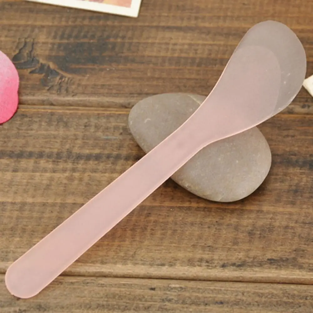 2 1 шт. маска для лица Косметическая лопатка Совок DIY маска для лица ложка красота макияжные палочки инструменты для смешивания грязи цвет случайный - Цвет: 2