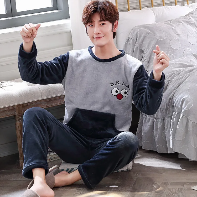 

Новинка зимняя Стильная мужская пижама мультяшная плюшевая утолщенная теплая одежда для дома из фланели Мужская Ночная рубашка пижама ком...