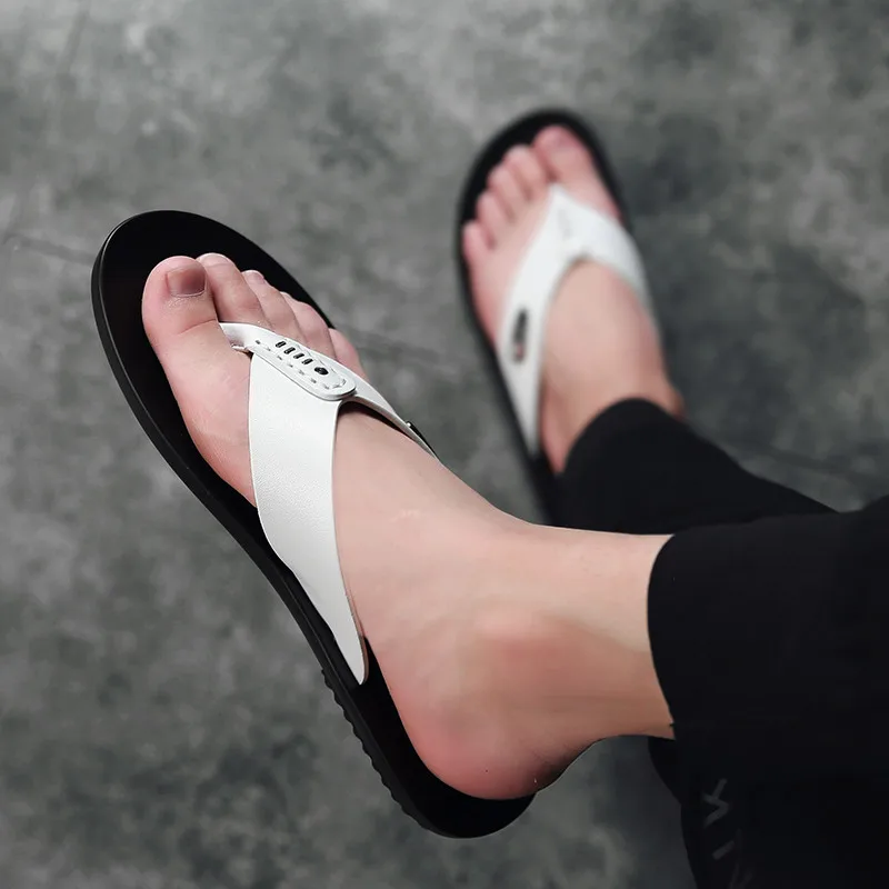

Slippers Men's Summer Shoes Soft Famous Brand Luxury Light Flat Comfortable Handmade High Quality Men Flip Flops Man