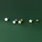 Серьги-гвоздики из серебра 925 пробы с фианитами