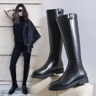 Рыцарские сапоги Новинка 2019 года женские до колена на плоской подошве бархатные