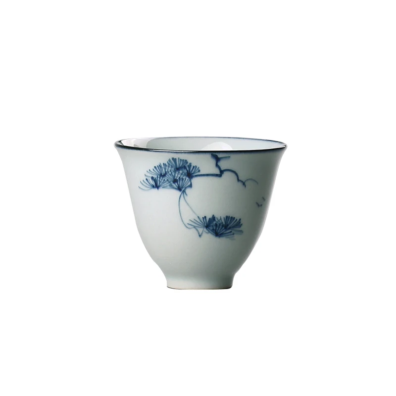 

Blue and white ceramic small tea cup tea cup single cup Jingdezhen antique master cup Kung Fu tea ceremony single cup NO.YZ12