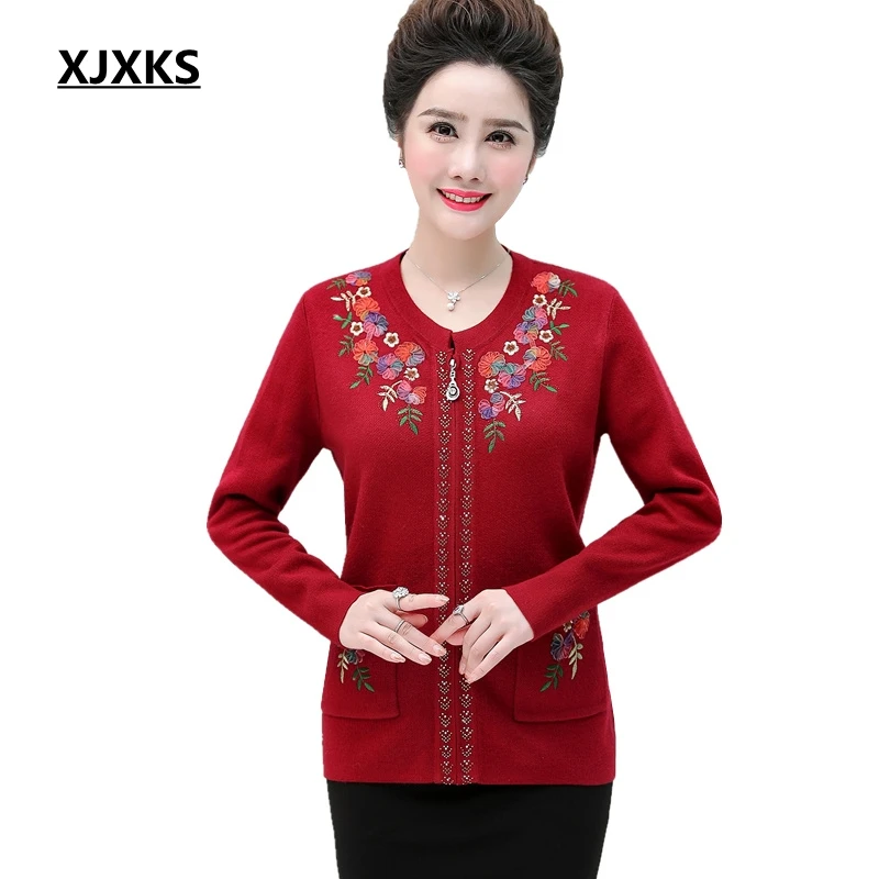 XJXKS Cardigan Coat New Autumn And Winter Zipper Embroidery Cashmere Women Plus Size Thick Outwear Sweater Coats |