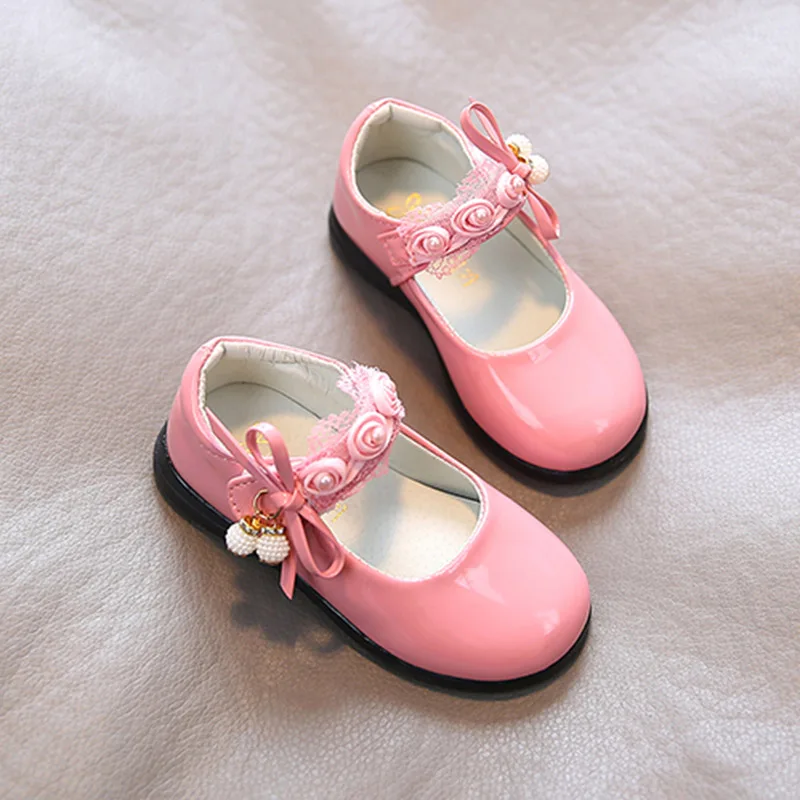 Flower Girls Shoes Patent Leather Mary Janes For Children Bow Bead Wedding Baby Big Girl Flats White Pink Red Black |
