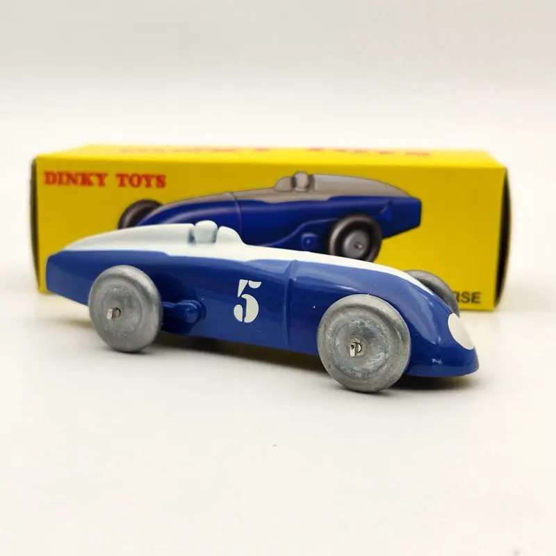 Коллекция автомобилей из коллекции Tiguan Dinky Toys 23A AUTO DE COURSE 1:43