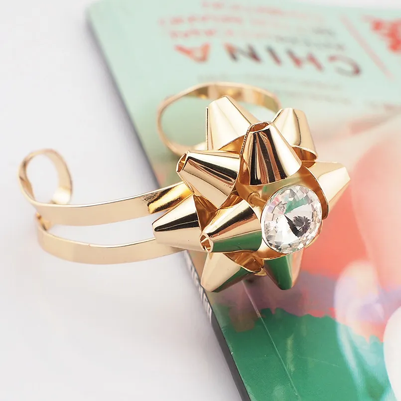 Большой женский Браслет манжета с металлическими заклепками и