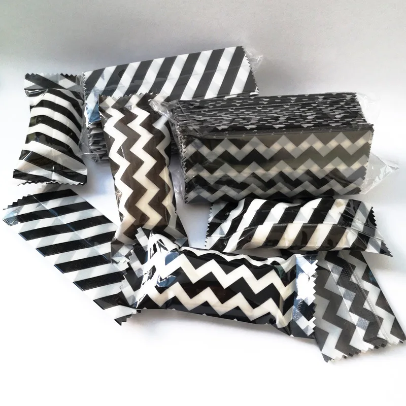 100Pcs 4x9.5cm Thick Baking Black and White Striped Nougat Wrapping Chocolate Candy Machine Sealing Bags | Дом и сад