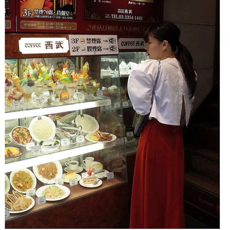 

Spring Summer Designer Shirts Women Long Puff Sleeve Blouse Ladies Fashion Back Sexy Cut Tops Female White Party Shirts CC323