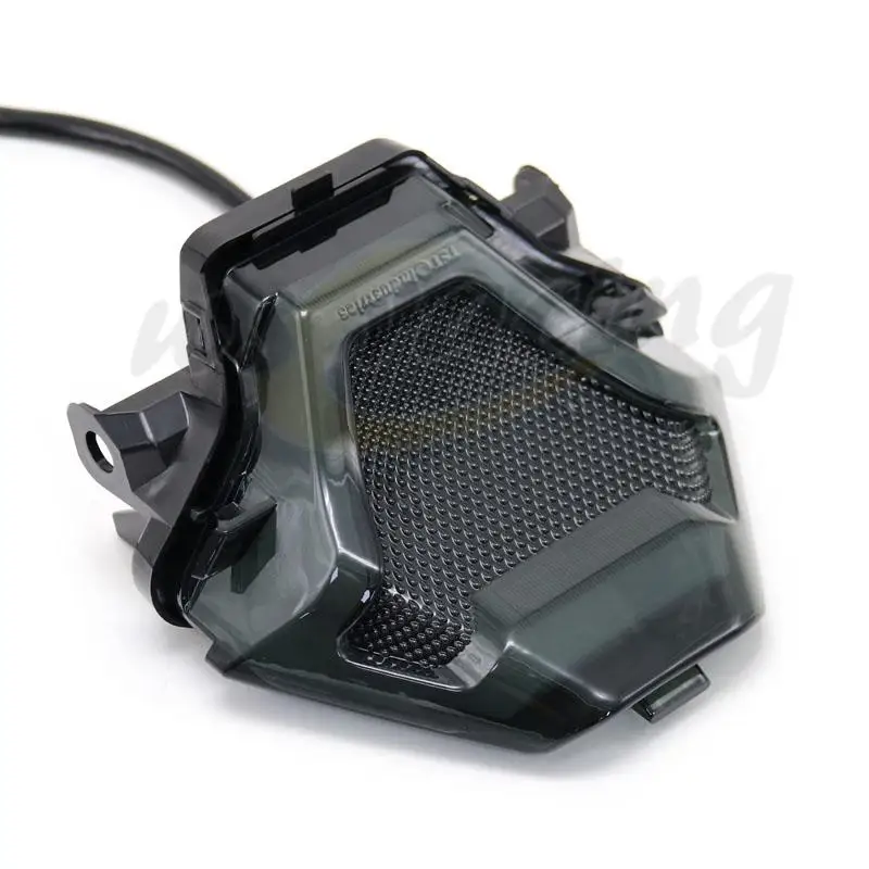 

LED Taillight Brake Rear Turn Signal Indicator Lamp Tail Light For Yamaha YZF R3 R25 Y15ZR MT-07 FZ-07 LC150 MT FZ 07 MT07 FZ07