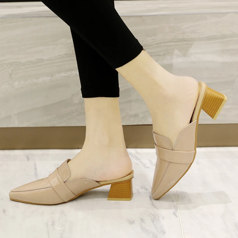 

Square heel Women's Genuine Leather Shoes Slippers Casual Slides Cover Toe Pantofle Med Block Luxury 2021 Rome PU Hoof Heels Rub