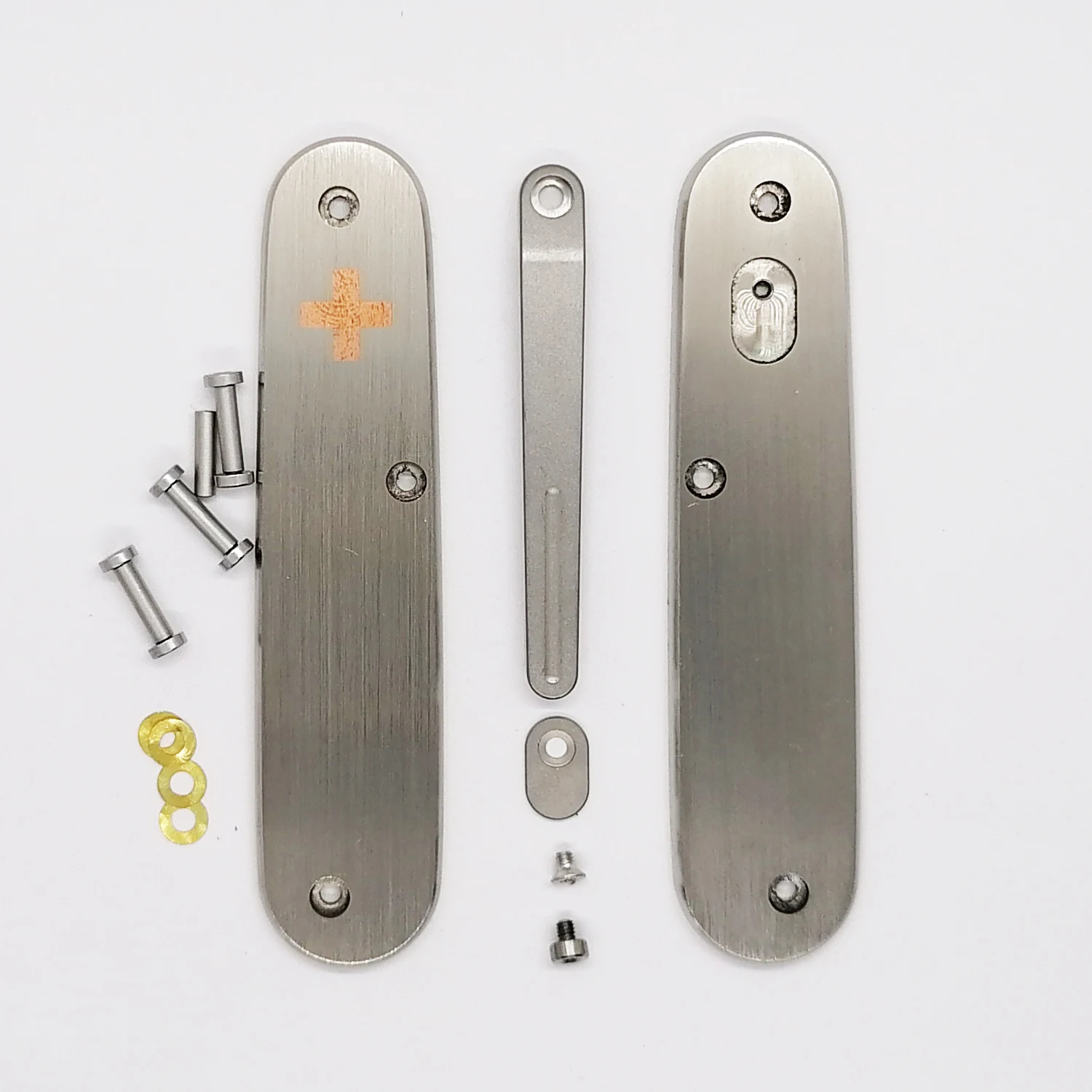 

2 Layer 3 Layer TI Scales with Titanium Alloy Pocket Clip for 84mm Victorinox SAK