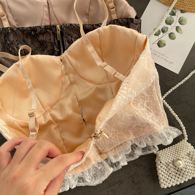 

French light luxury top V-neck beautiful back open back with chest butterfly to lace