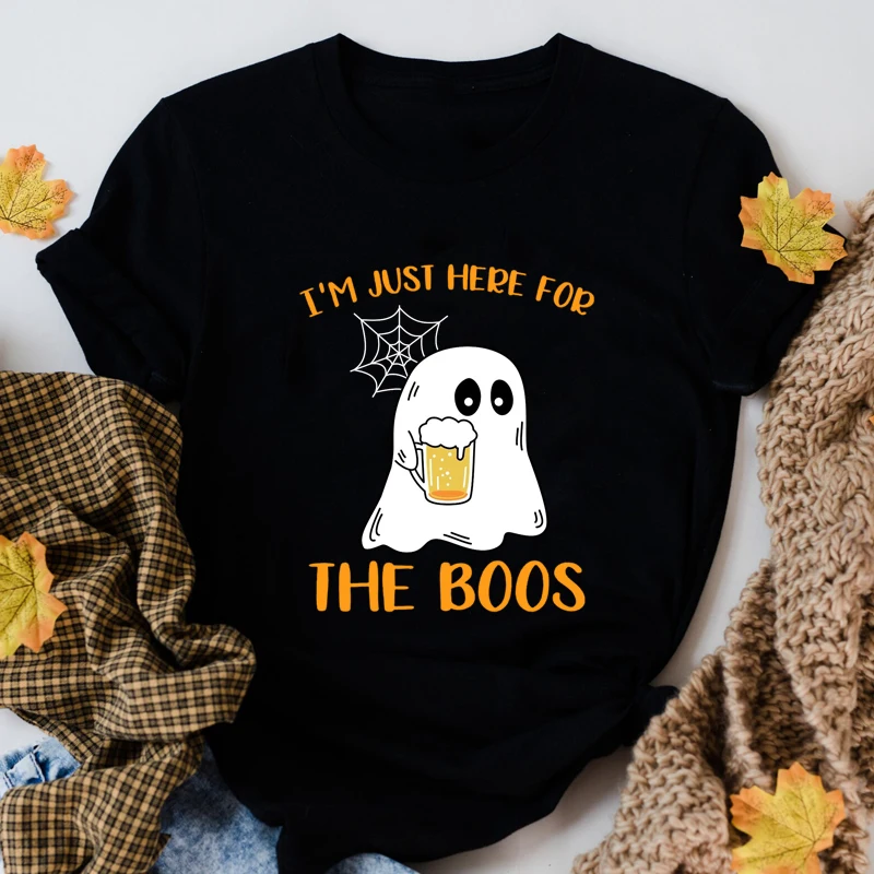 

Футболка с надписью «I'm Just Here For The Boos»