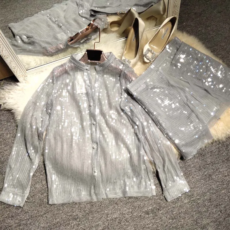 

Блестящий новый модный топ на пуговицах с жемчугом в стиле знаменитостей сексуальный прозрачный костюм с трапециевидной юбкой юбка из двух...