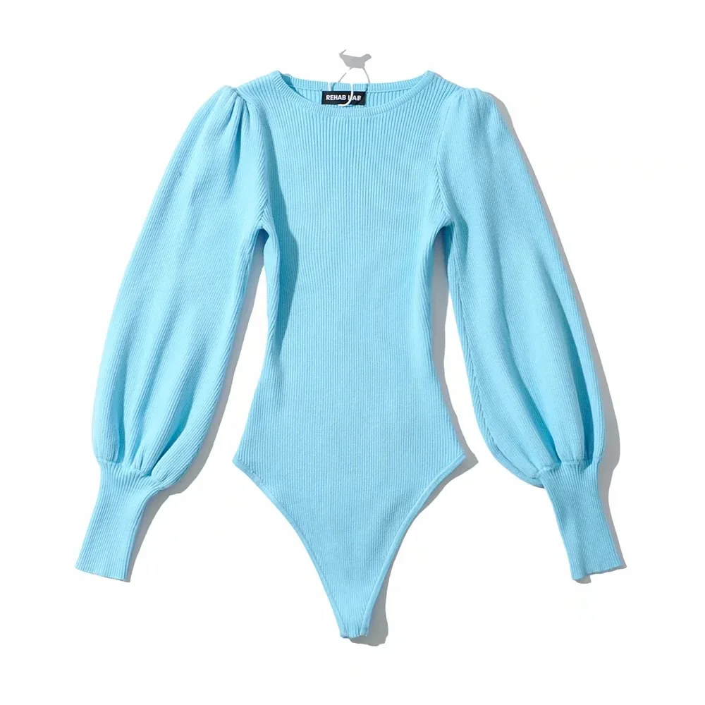 Женский комбидресс в рубчик Julissa Mo с пышными рукавами и круглым вырезом весенний