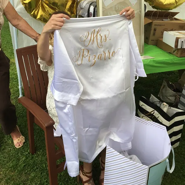 Индивидуальный румяна Свадебный халат подарок подружке невесты индивидуальное