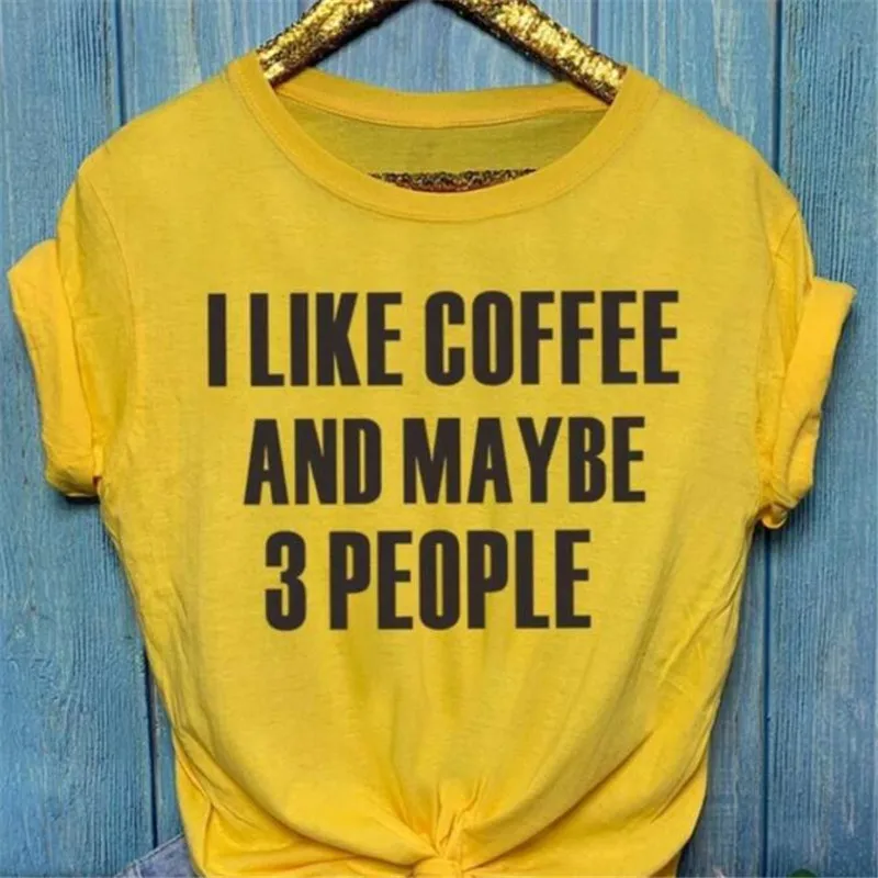 Футболка с надписью I Like Coffee And возможно 3 человека мягкая удобная футболка Humor
