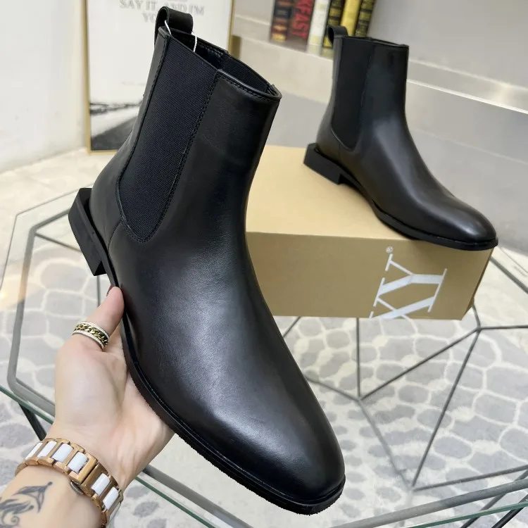 

European station trend leather sleeve short boots men's high-top British square toe fashion boots wild waterproof platform Marti