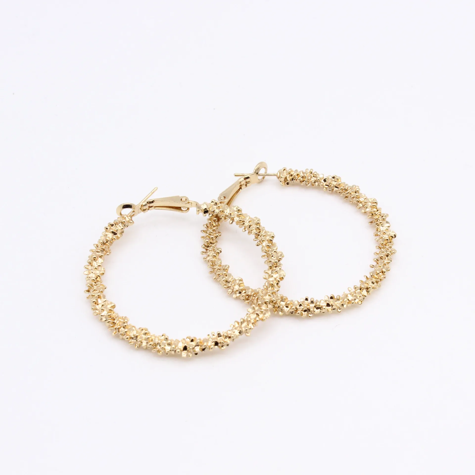 

European And American Fashion New Irregular Pimple Circle Earrings