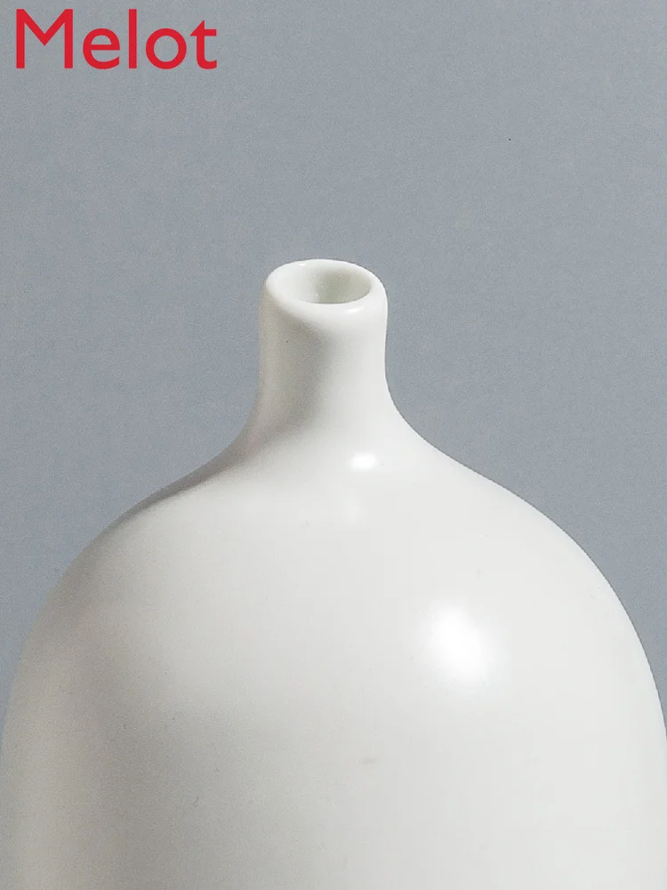 

Jingdezhen Forgive Vase for Girlfriend Creative Romantic Love Super Sand Carving Gift