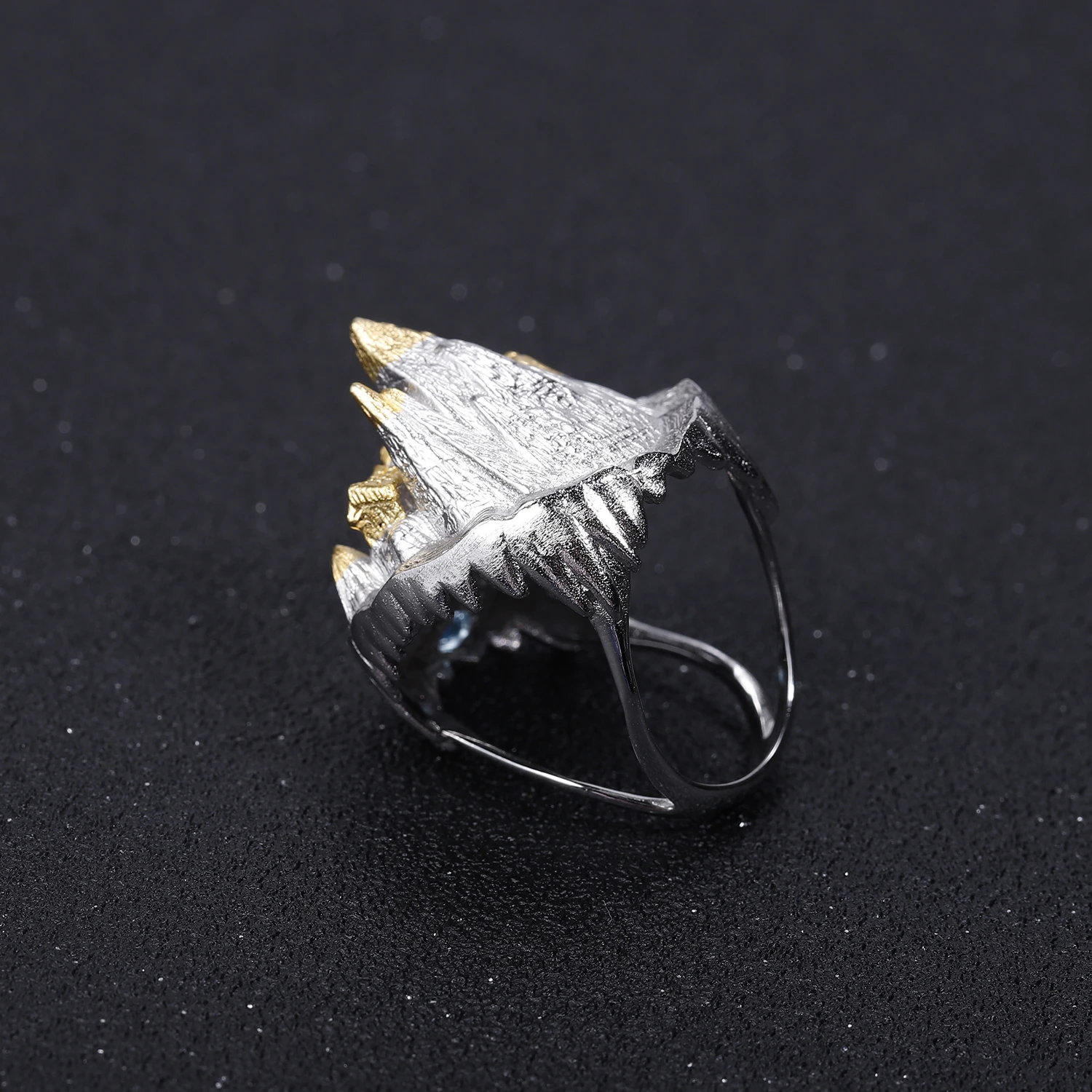 GEM'S BALLET 925 Sterling Silver Temple Mountain Natural Blue Sapphire Handmade Gemstone Rings For Women Halloween Horror Story