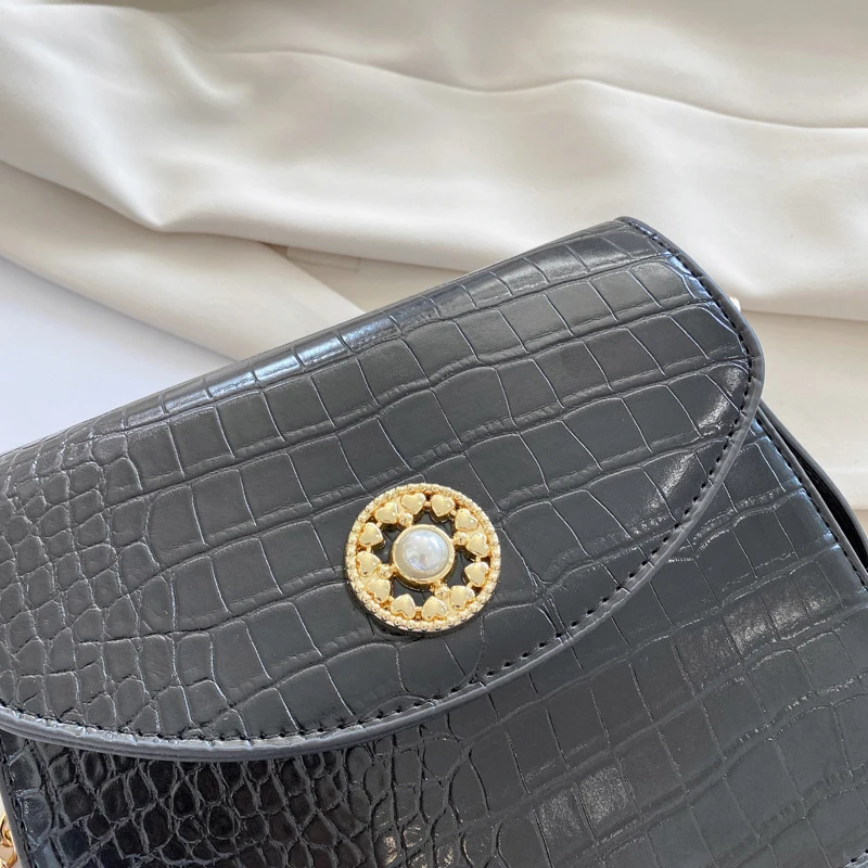 

New Fashion Stone Leather Chain Shoulder bags Women Crossbody bags 2021 Vintage Ladies Shoulder Messenger Bag Female Purses