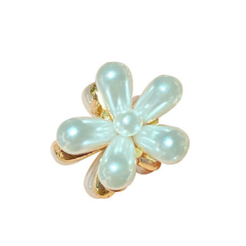 

Little Cute Laby Girl With Bangs Clip Clip Hair Accessories Pearl Camellia Petal Clip Hair Accessories Headdress Clip Word