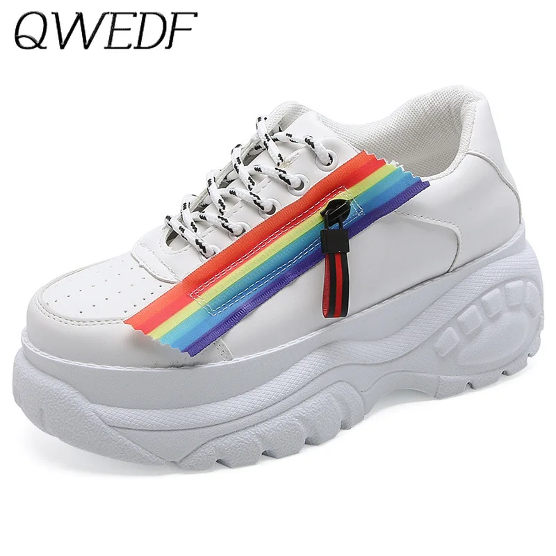 Женские кроссовки на массивной платформе Вулканизированная подошва