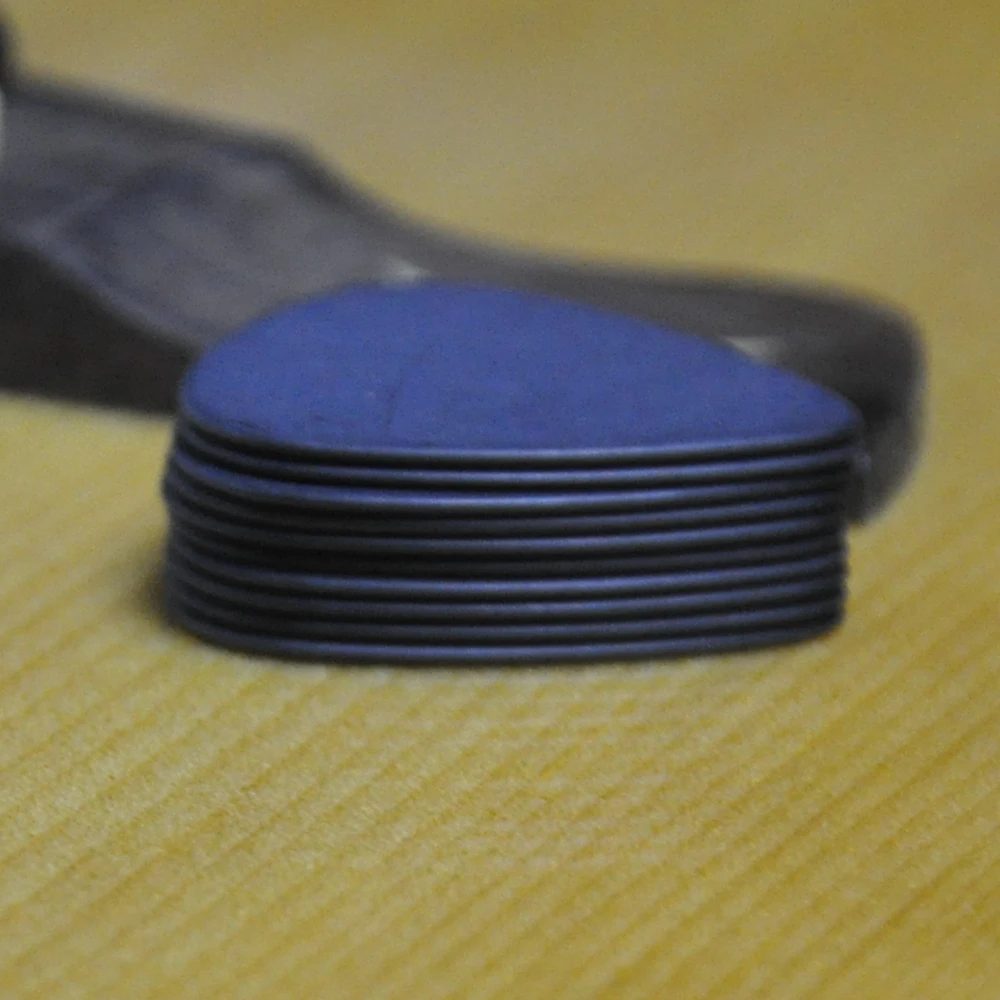 Партия из 100 шт. однотонные черные 1 мм тяжелые Калибровочные медиаторы для гитар