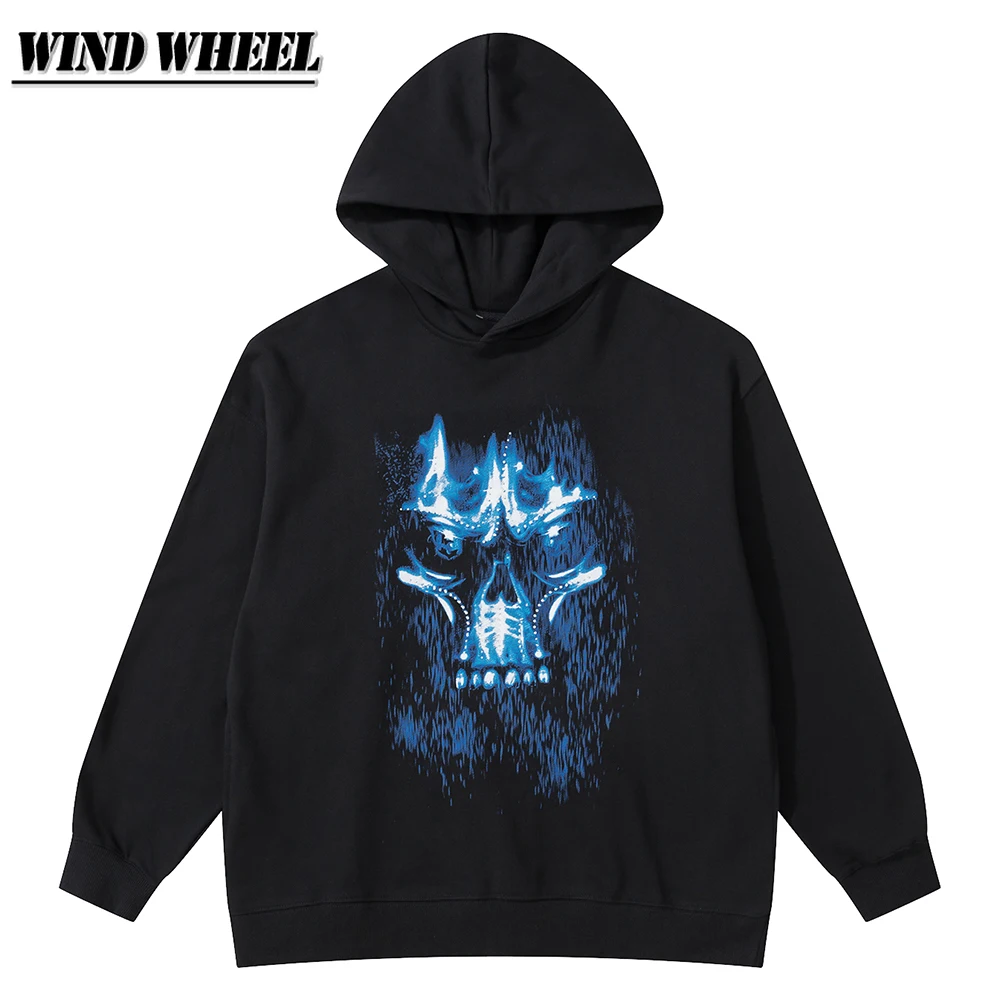 

Hoodies & Sweatshirts