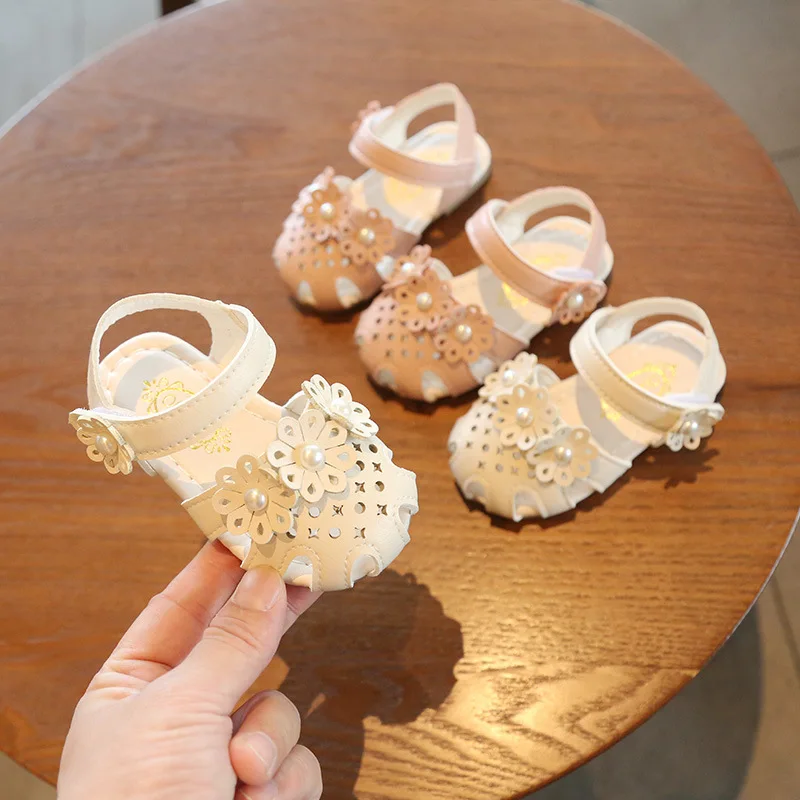 

New Fashion Pearl Sandals with Flowers Girls Sandals High Quality Child Shoes Casual Baby Kids Shoes Toddler Girl Sandals E03045