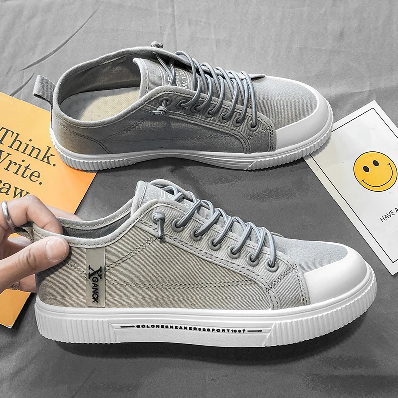 

Four Seasons Ice Silk Tide Brand Board Shoes Small White Shoes Men Sneakers Sports and Leisure Fashion and Comfort Solid Color