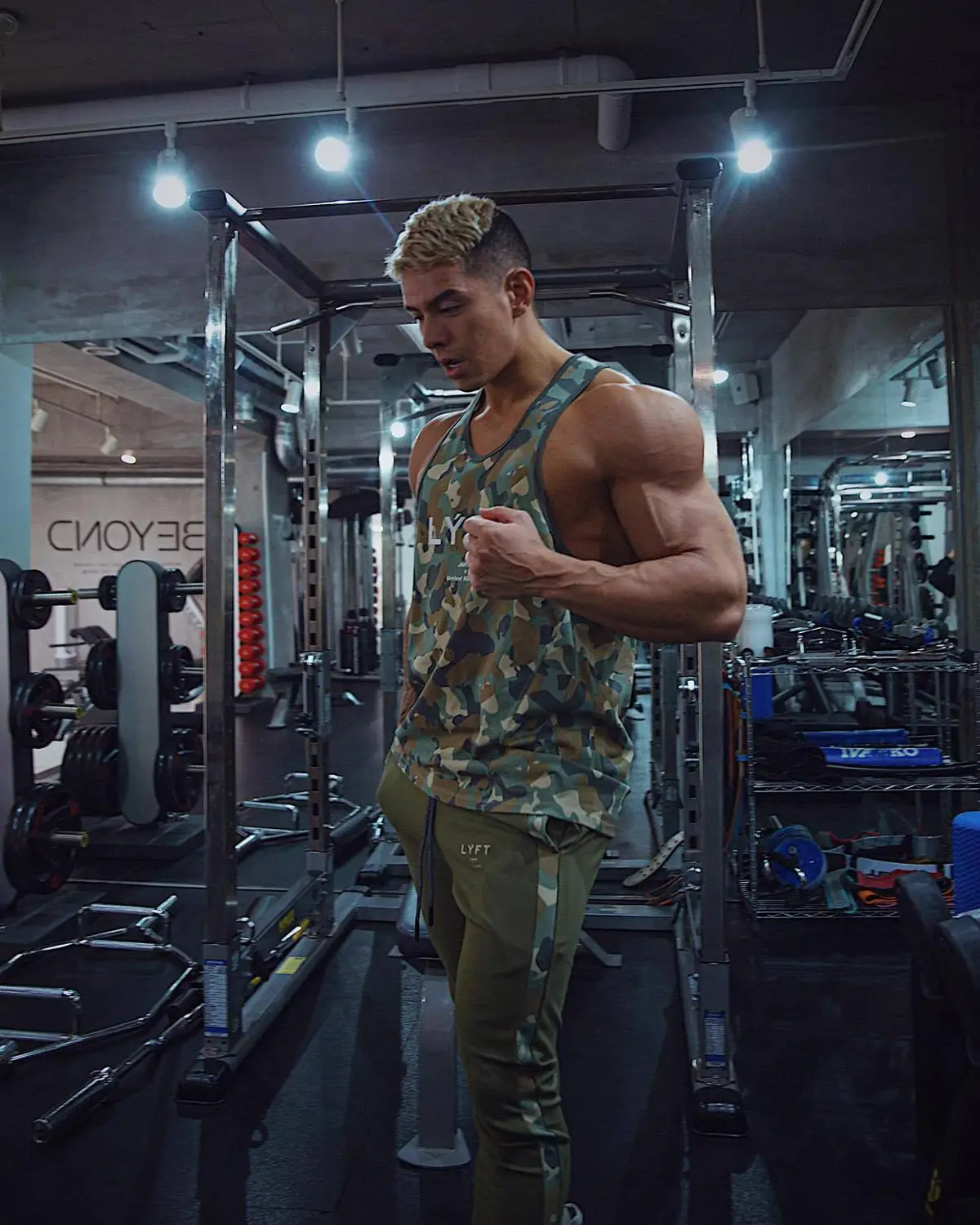 

Jogging pants brand fitness pants high quality men's bodybuilding oversized drawstring pants foot zipper slit pants streetwear