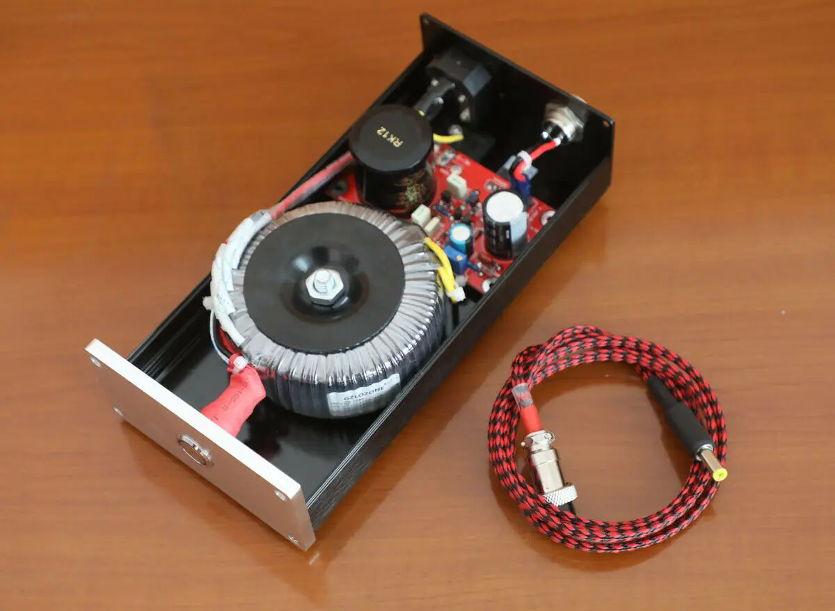 Фото Обновленный аудиофильский линейный блок питания для аккорда Hugo M-Scaler DC15V 4A №2