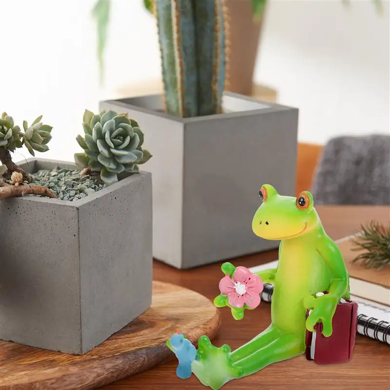 

Interesting Frogs Decor Resin Frogs Adornment Tabletop Frogs Ornament