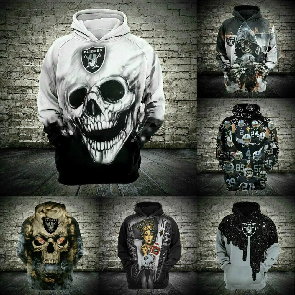 

Hoodies & Sweatshirts