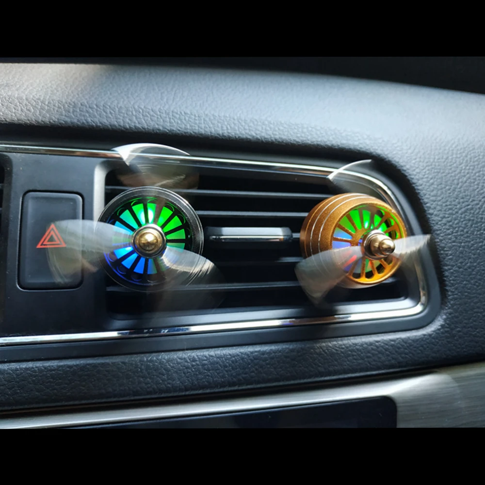 Освежитель воздуха автомобильный освежитель LED мини-освежитель ароматерапия