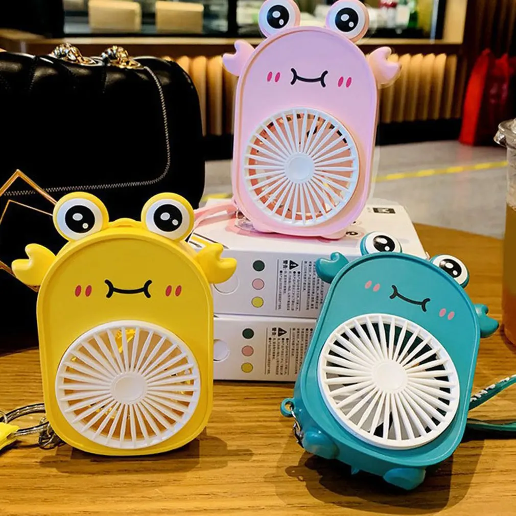 

New Cartoon Cute Little Crab Keychain Fashion Creative Usb Charging Small Fan Keychain Ladies Bag Mobile Phone Fun Keychain
